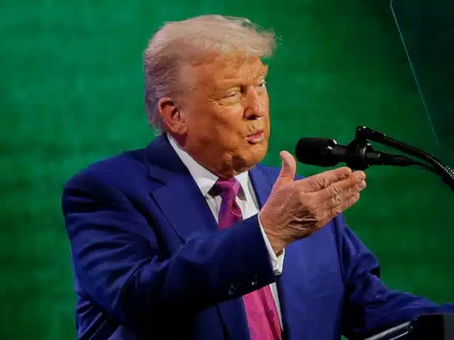 Trump calls Pakistanis brilliant, promotes trade as peace strategy again.