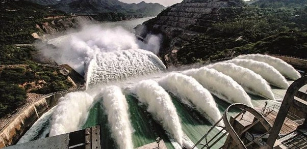 Pakistan Unites for New Dams and Reservoirs